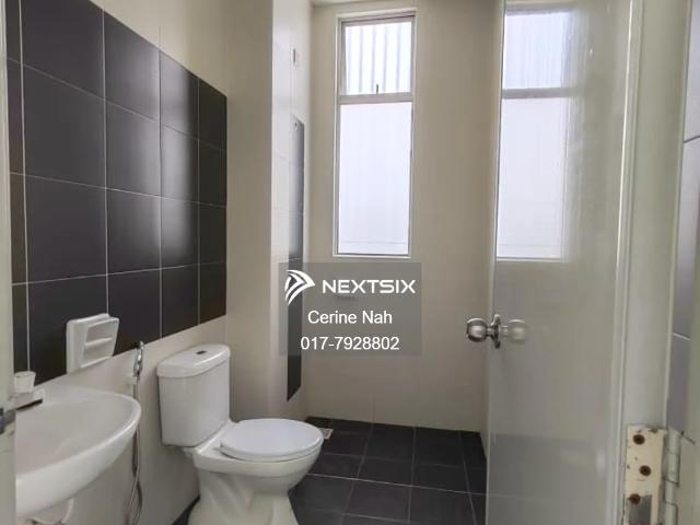 Residential House for sale in Country Heights Damansara, Kuala Lumpur