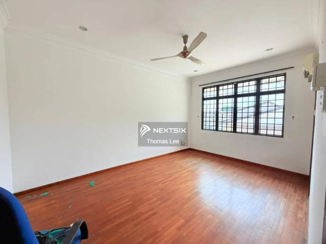 Shop for sale in Country Heights Damansara, Kuala Lumpur