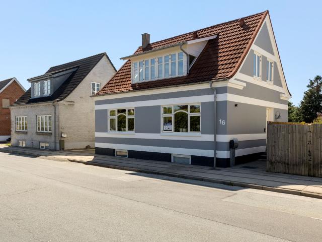 Villa til salg i Brønderslev, Brønderslev-Dronninglund