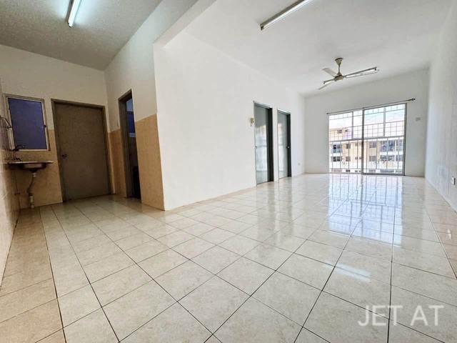 Apartment for sale in Port Klang, Selangor