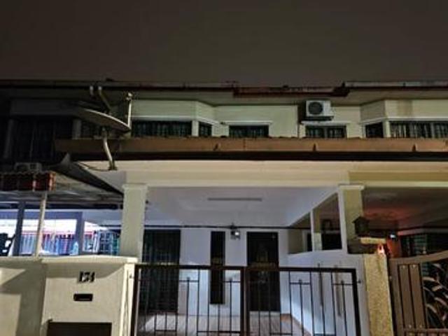 Terraced House for rent in Bandaraya Klang, Klang