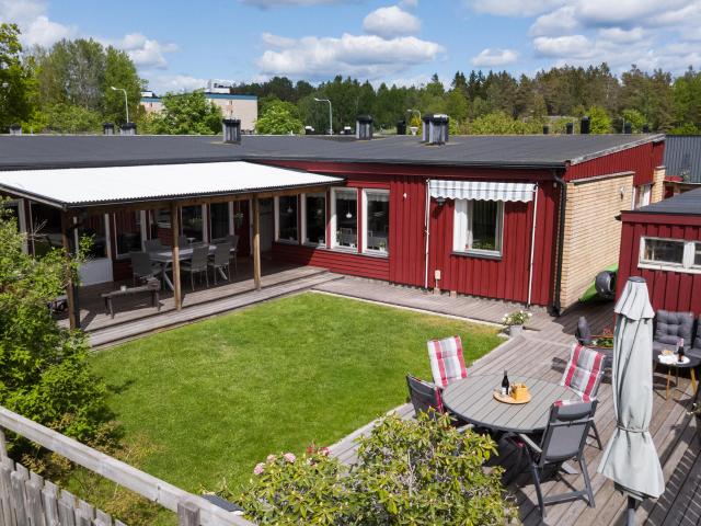 Villa till salu i Jordbro, Stockholm