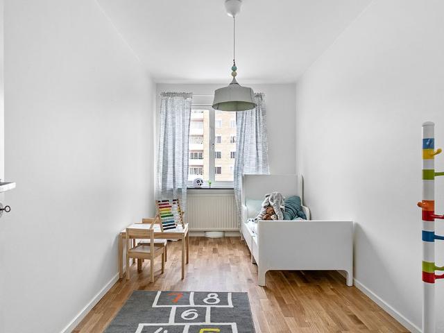 Lägenhet hyra i Jordbro