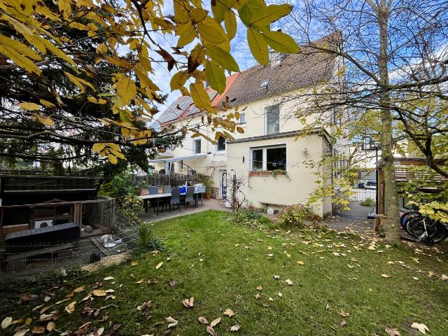 Doppelhaushälfte kaufen in Biebrich, Wiesbaden