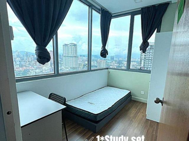 Room for rent in Country Heights Damansara, Kuala Lumpur