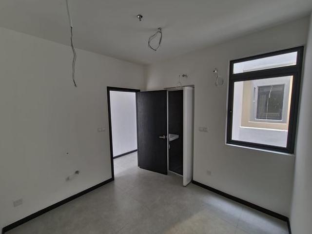 Serviced Residence for sale in Ampang Hilir, Kuala Lumpur