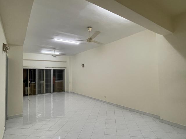 Condominium for sale in Langat, Selangor