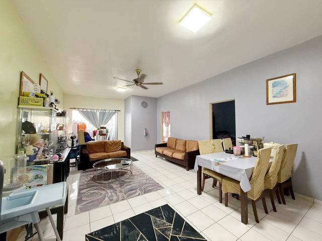 Apartment for sale in Country Heights Damansara, Kuala Lumpur