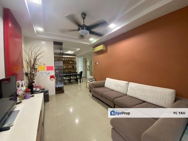 Condominium for sale in Malaka