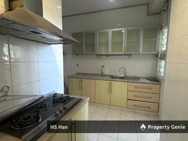 Condominium for sale in Malaka