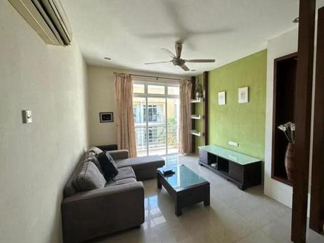 Condominium for sale in Malaka