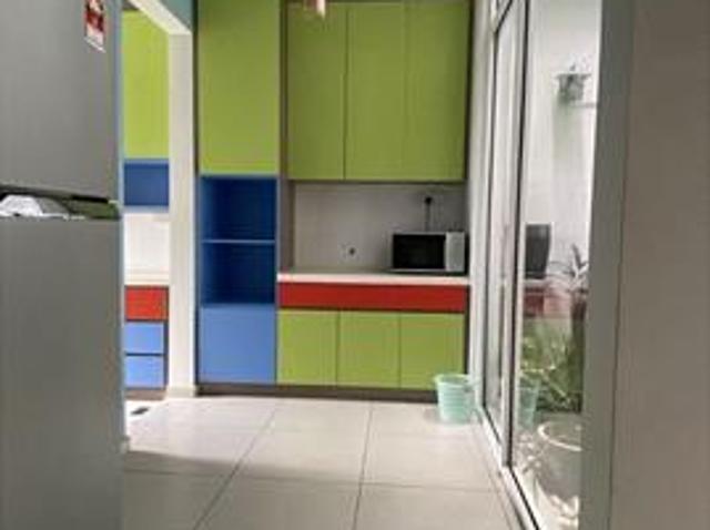 Terraced House for sale in Malaka