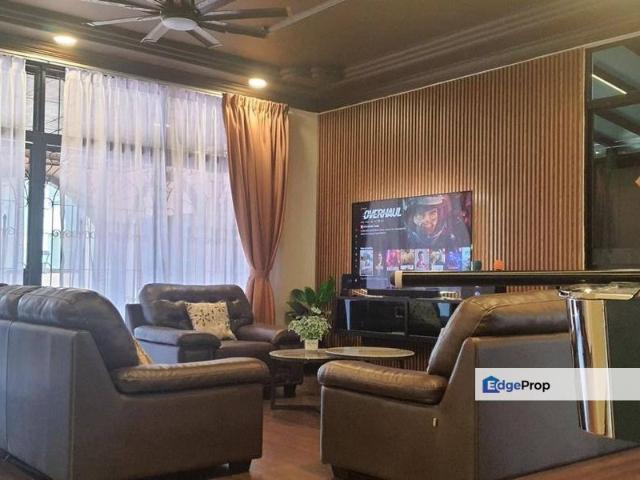 House for sale in Malaka