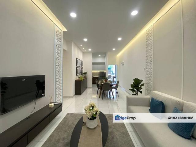Condominium for sale in Malaka