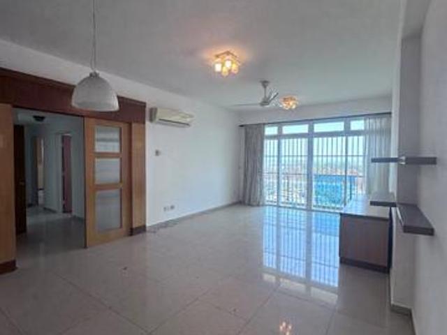 Condominium for sale in Malaka