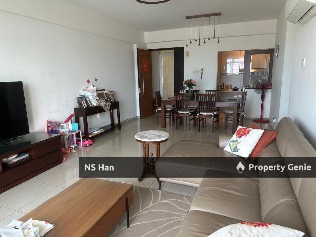 Condominium for sale in Malaka