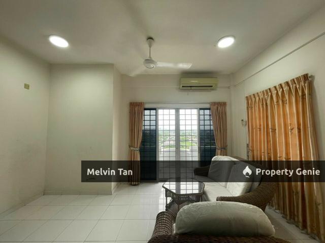 Condominium for sale in Malaka