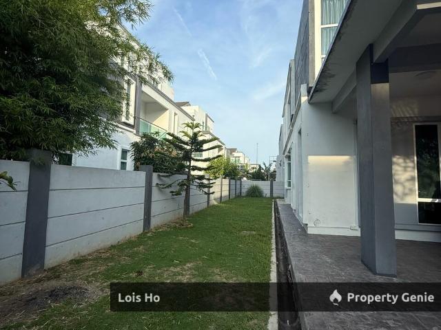 Residential House for sale in Malaka
