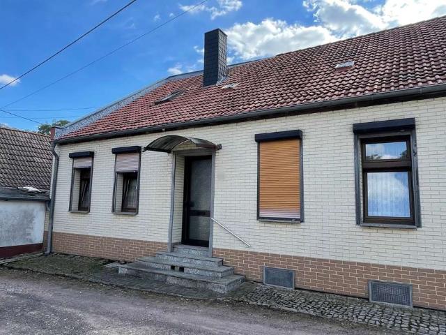 Haus kaufen in Plötzkau, Salzlandkreis