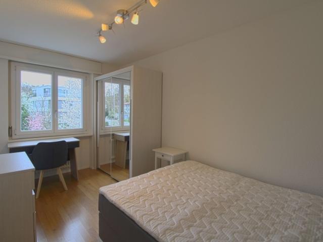 Zimmer mieten in Einigen, Zürich