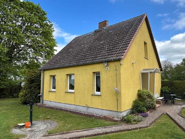 Haus kaufen in Klein Bünzow, Vorpommern-Greifswald