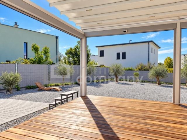 Haus kaufen in Parndorf/Pandrof, Bezirk Neusiedl am See