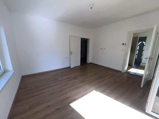 Haus mieten in Niklasdorf, Bezirk Leoben