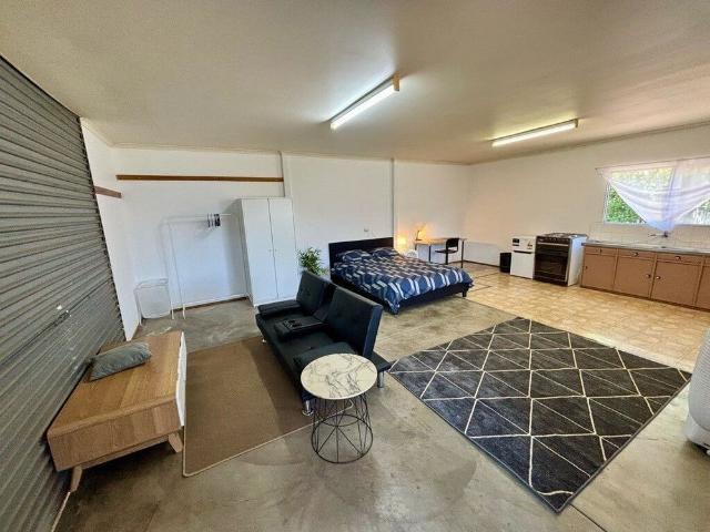 Room for rent in Horseshoe Creek, South Australia