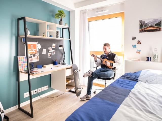 Studio location à Cité Descartes, Champs-sur-Marne