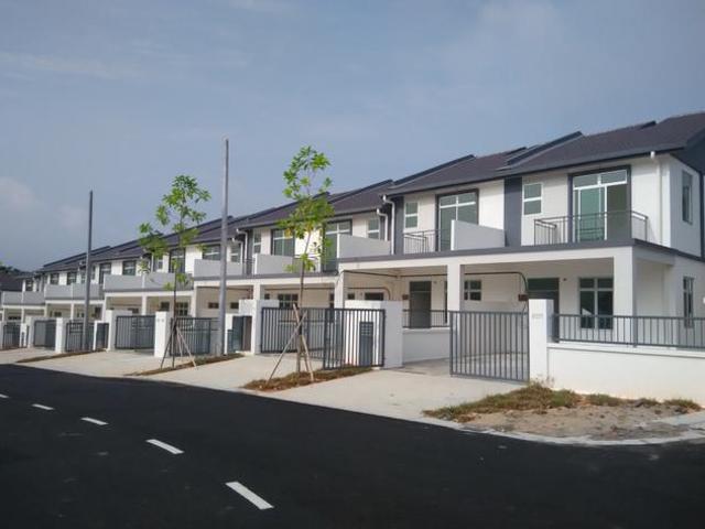 Terraced House for sale in Tanjong Sepat, Selangor