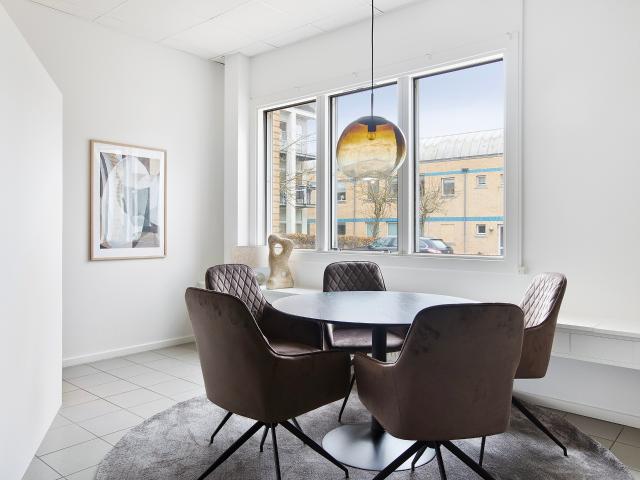 Erhvervsejendom til leje i Taastrup, Brøndby