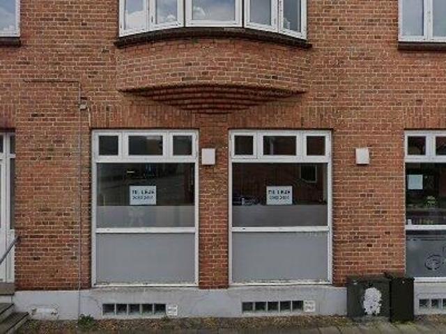 Erhvervsejendom til leje i Herning, Århus