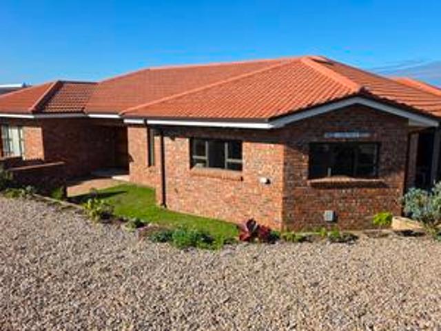 House for sale in Groot Brak Rivier, Western Cape