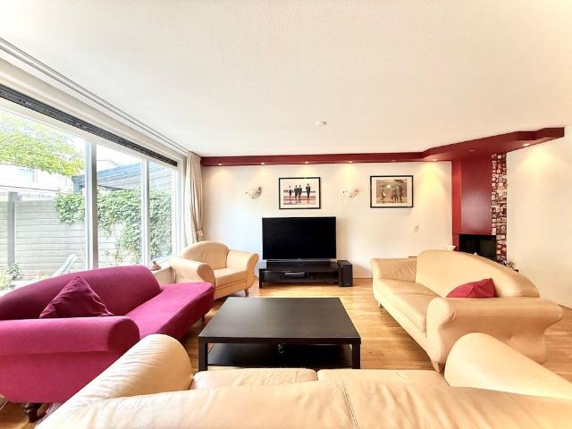 Appartement te huur in Diemen, Diemen-Noord