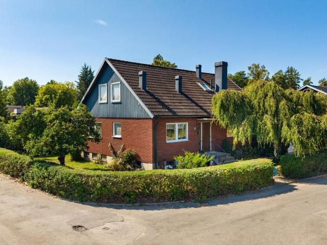 Villa till salu i Tumba, Stockholm