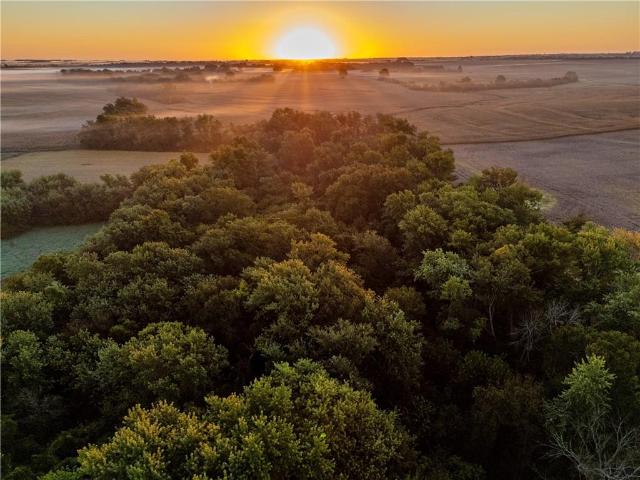 Farm for sale in Miami, Saline County
