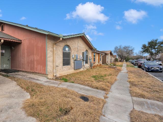 House for sale in Leesville, Texas