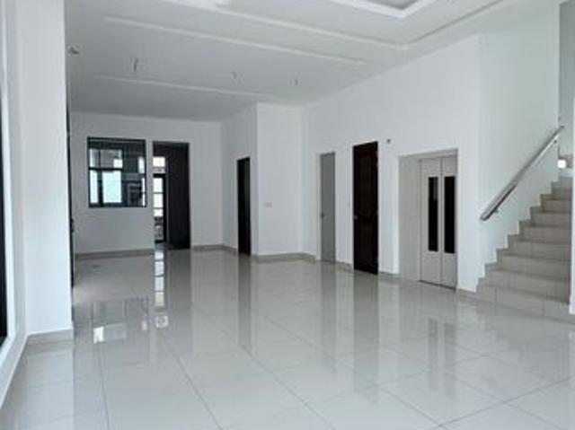 House for sale in Petaling, Subang Jaya