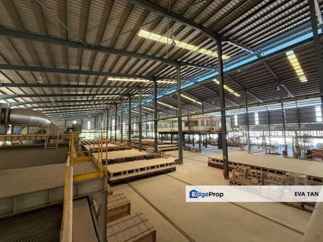 Warehouse for sale in Kluang, Johor