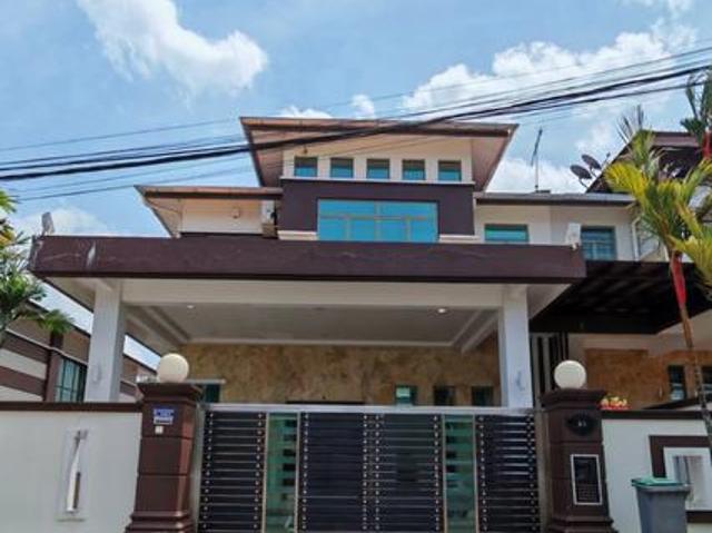 Residential House for sale in Kluang, Johor