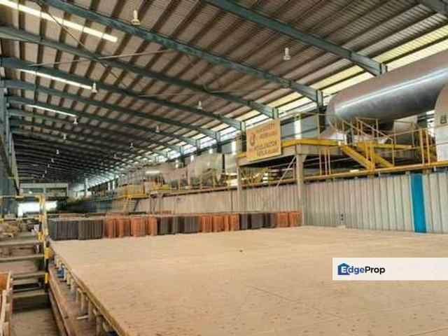 Warehouse for sale in Kluang, Johor