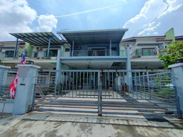 Terraced House for sale in Kluang