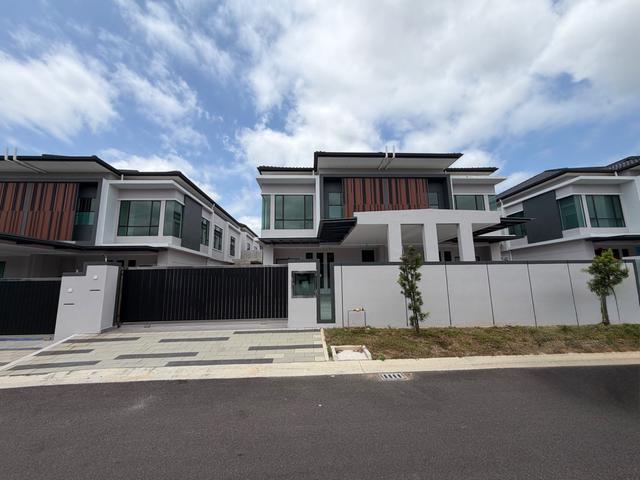 Residential House for sale in Kluang, Johor