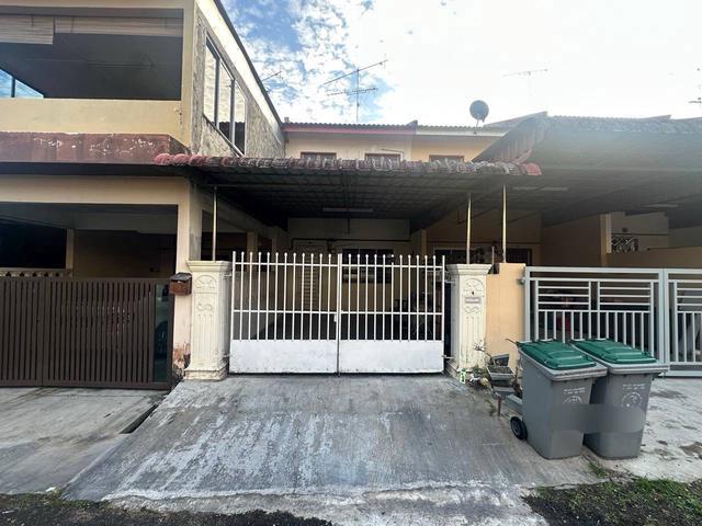 Terraced House for sale in Kluang, Johor