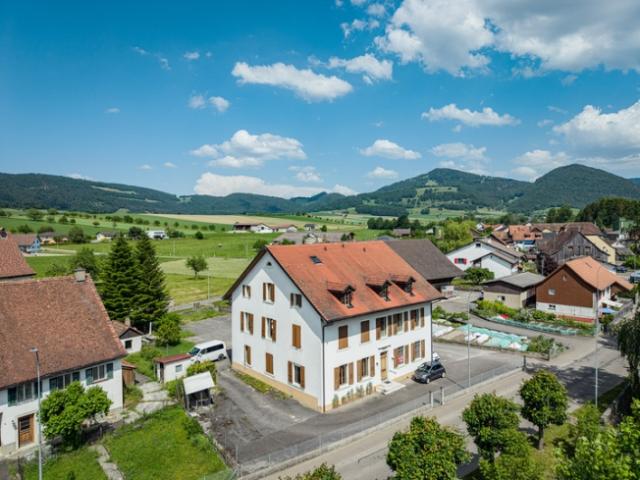 Mehrfamilienhaus kaufen in Val Terbi, Jura
