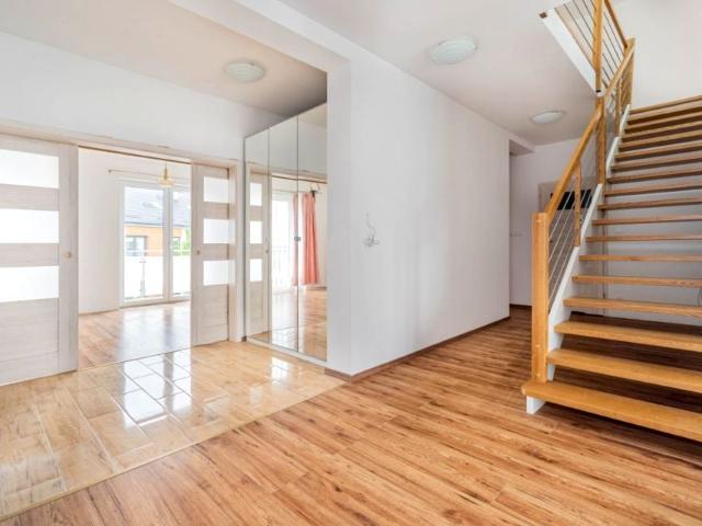 Dom na sprzedaż w Kosakowo, Pomorskie