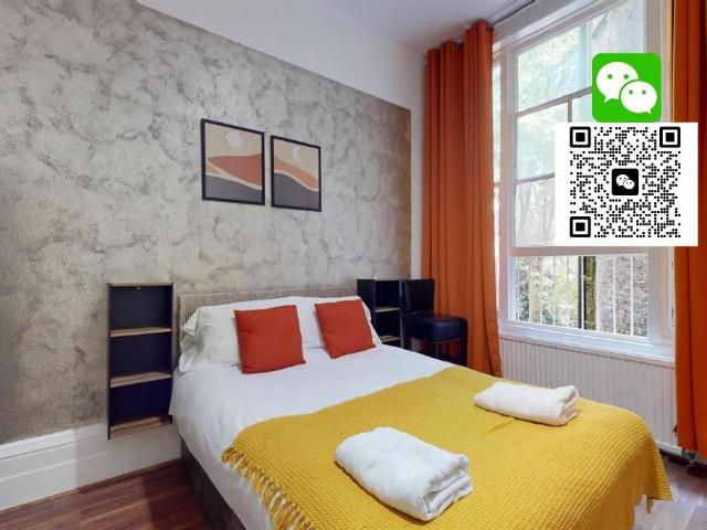 Studio for rent in Earl's Court, Greater London