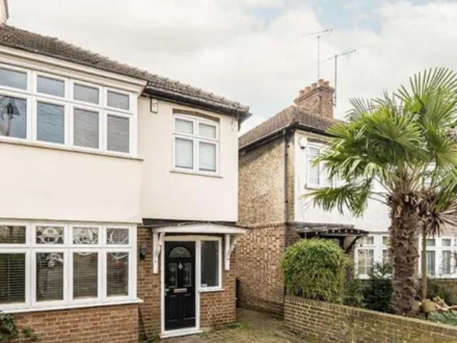House for rent in London Borough of Hounslow, Greater London