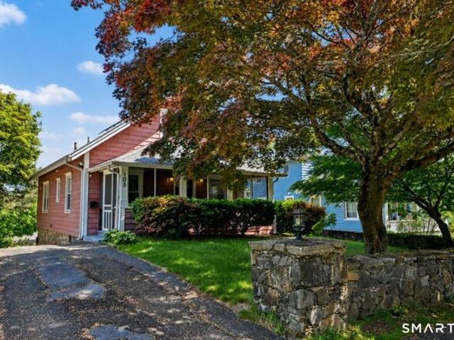 House for sale in Cos Cob, Connecticut