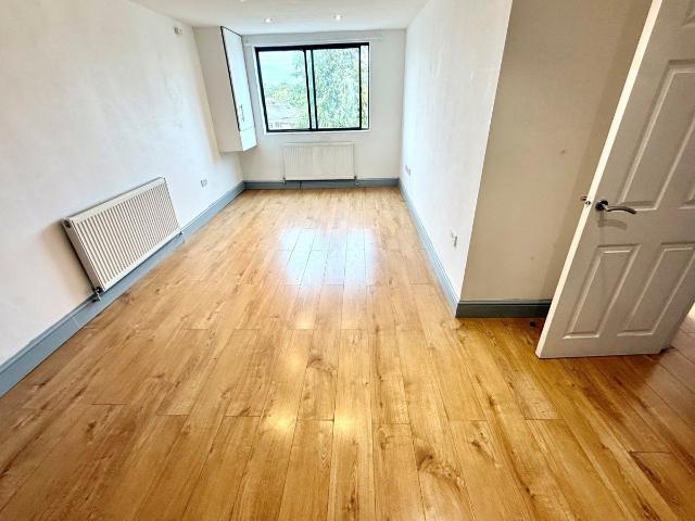 House for rent in Barnet Vale, Greater London